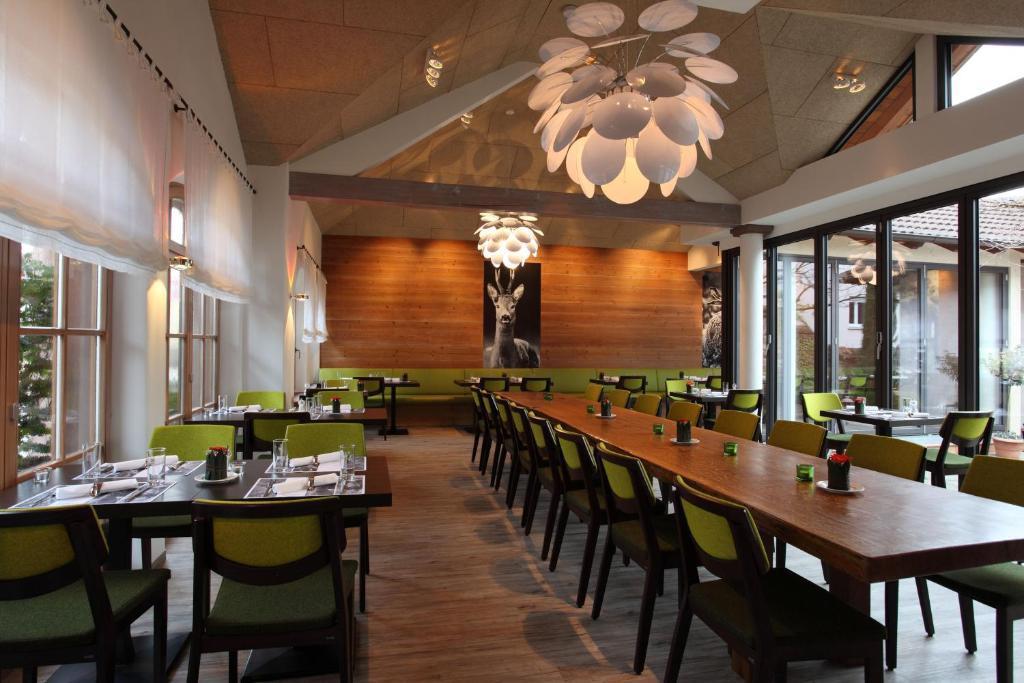 Hotel-Restaurant Adler Lahr  Exterior photo