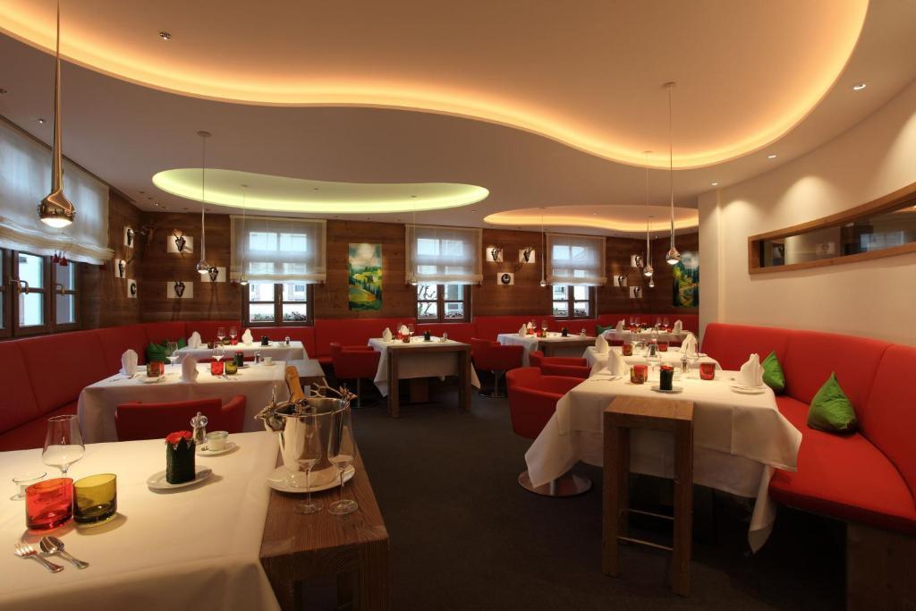 Hotel-Restaurant Adler Lahr  Exterior photo